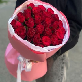 Букет "Эсса" 25 красных роз Кения (60 см) в Ликино-Дулёво
