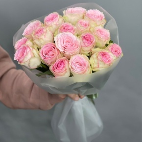 Букет из 17 роз Кения (40 см) в Ликино-Дулёво