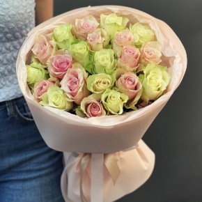 Букет из 21 нежной розы (40 см) в Ликино-Дулёво