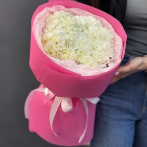 Букет "Гламур" из гортензии и диантусов в Ликино-Дулёво